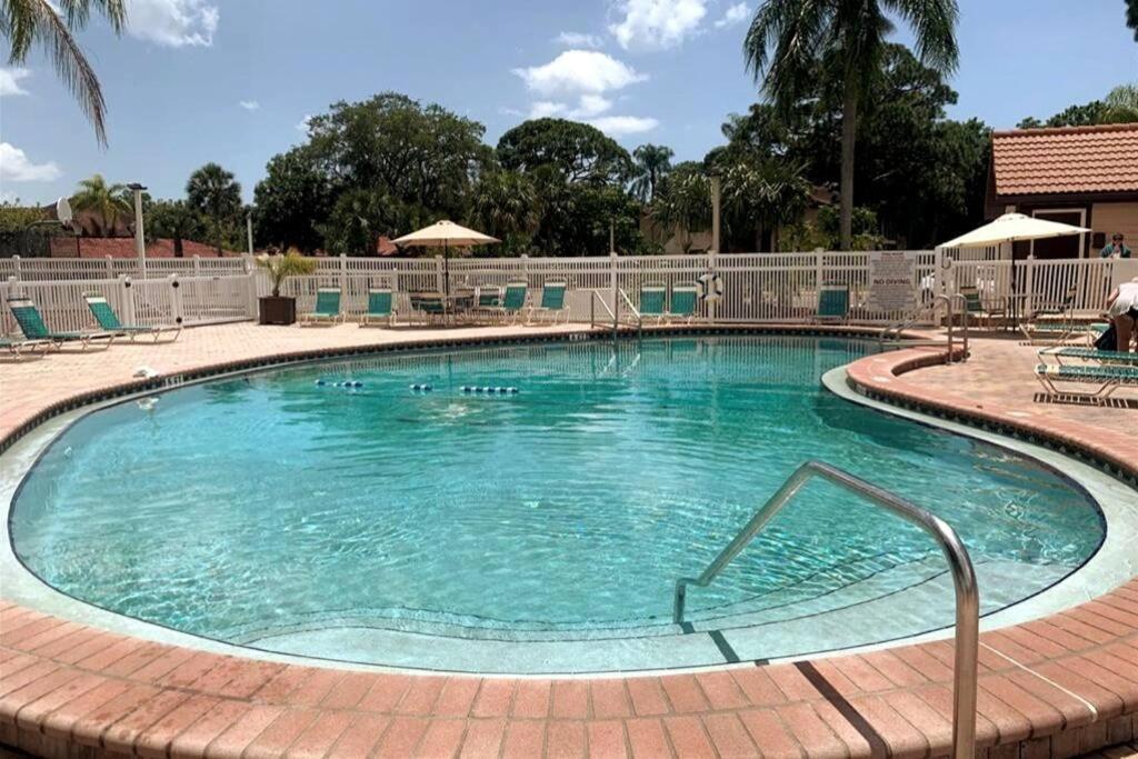 Апартаменты Waterview Oasis Retreat, Minutes To Anna Maria Island And Img Брадентон Экстерьер фото
